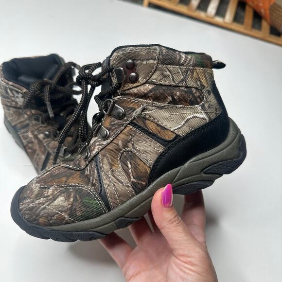 Real Tree Camouflage Lace Up Boots - Picture 1 of 6